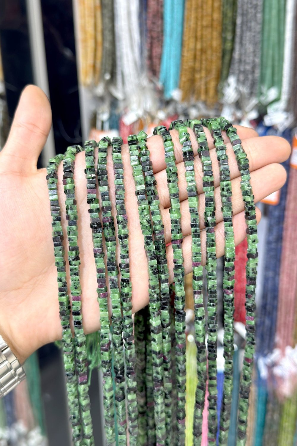 Ruby Zoisit Taşı Kare Rondela Kesim 4x2mm Doğal Taş Dizi
