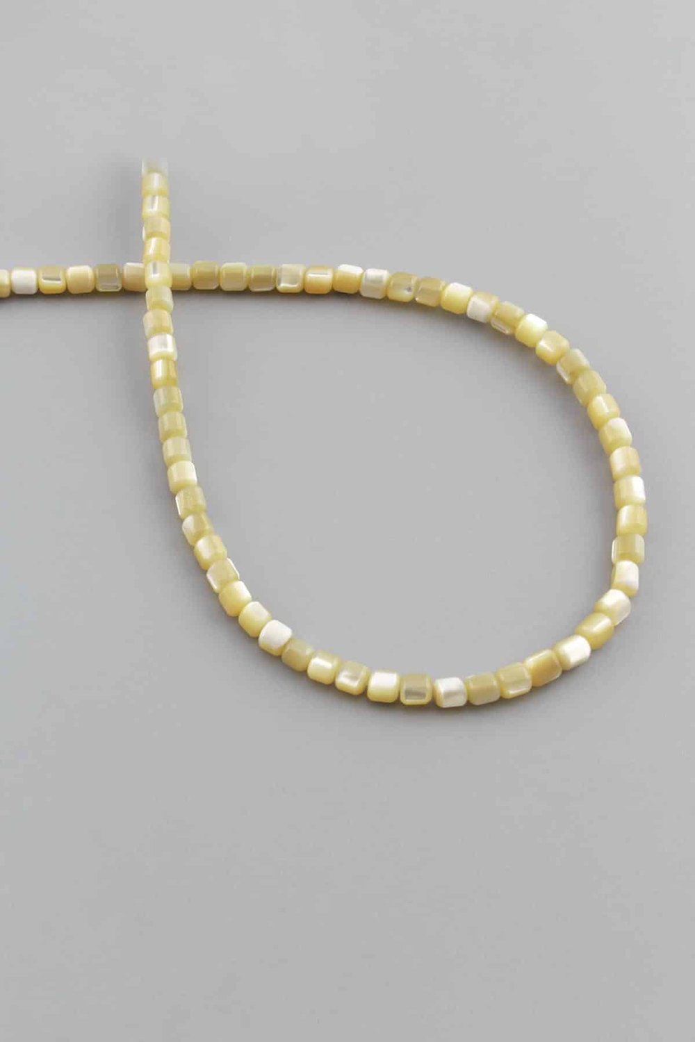 Sedef Doğal Taş Kahverengi 3x5mm Dizi