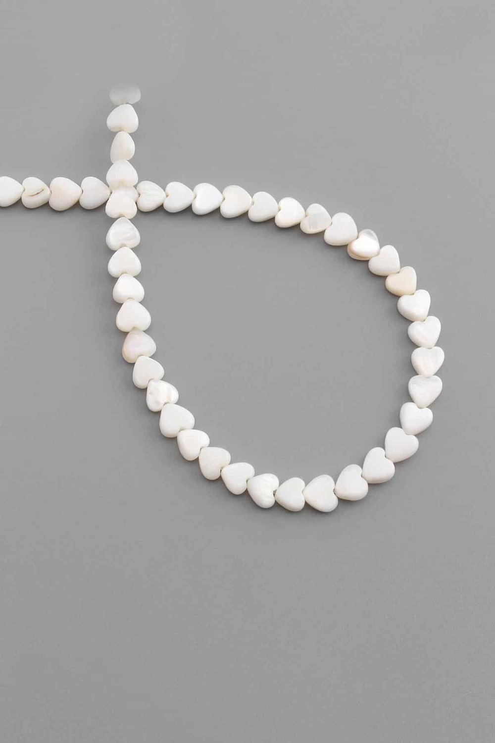 Sedef Taşı Kalp Kesim Parlak Beyaz 6x3mm Doğal Taş Dizi [AA]