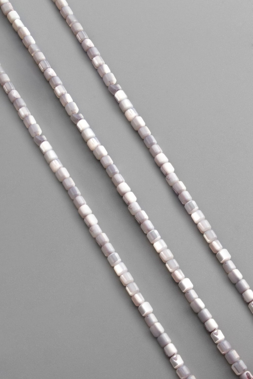 Sedef Taşı Dore Kesim Parlak Gri 3x5mm Doğal Taş Dizi [AB+]