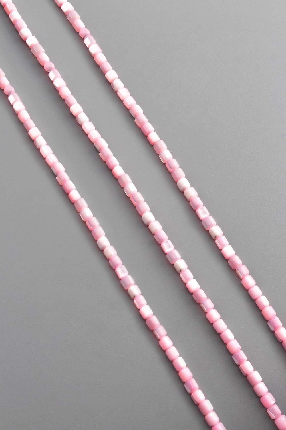Sedef Taşı Dore Kesim Parlak Pembe 3x3mm Doğal Taş Dizi [AA]