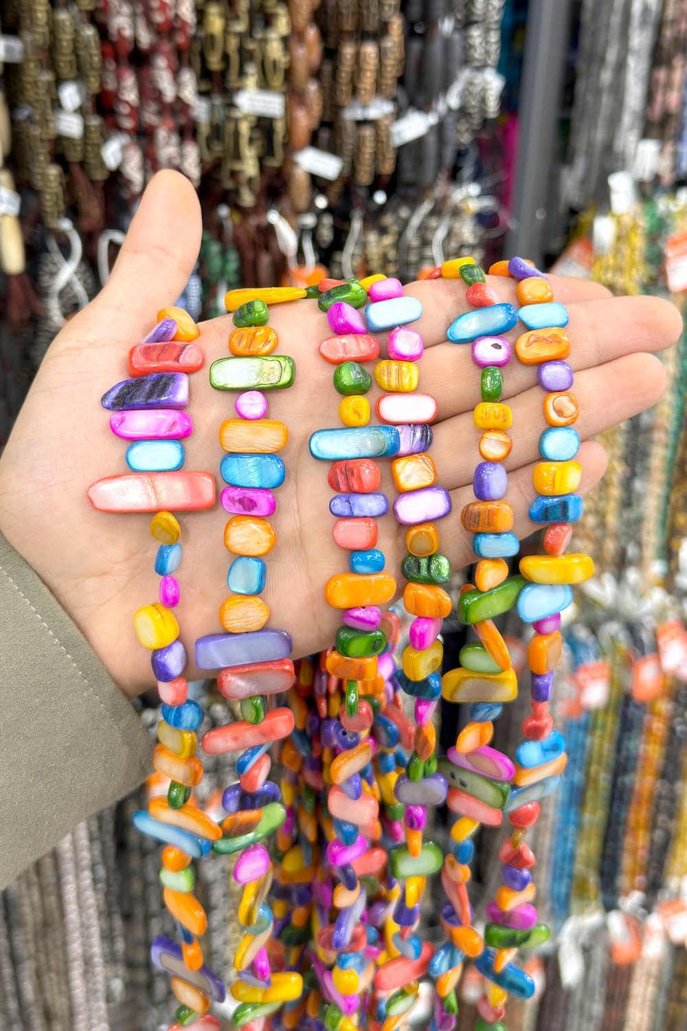 Sedef Taşı Amorf Kesim Parlak Karışık 12x7mm Doğal Taş Dizi [AB+]