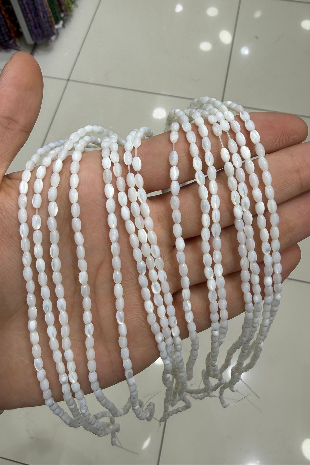 Sedef Doğal Taş Parlak Beyaz Arpa Kesim 3x5mm Dizi [Aa]