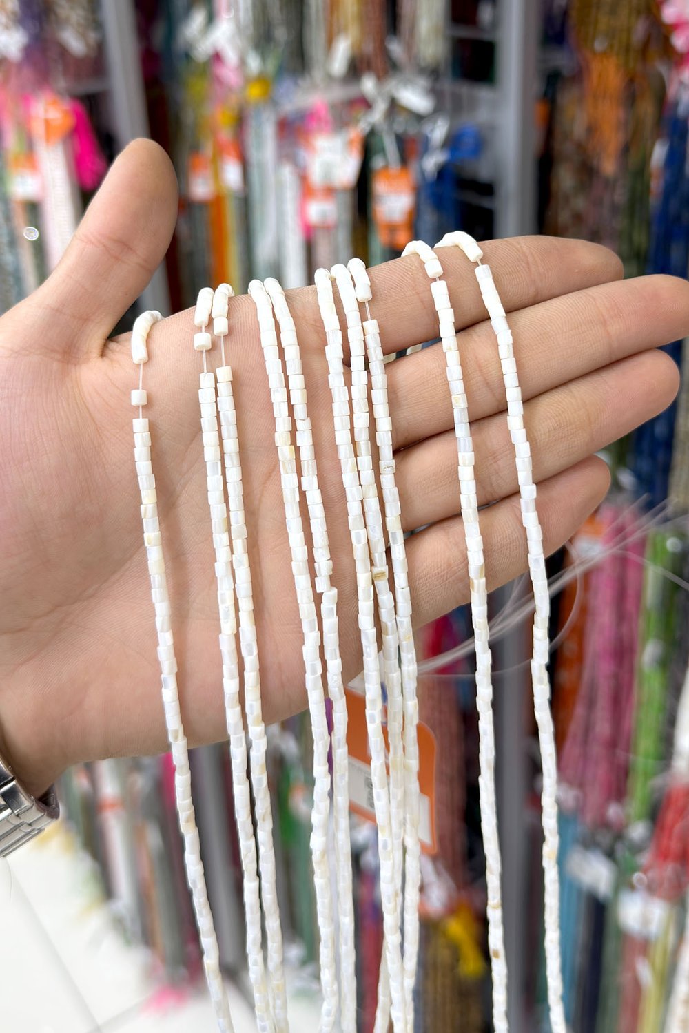 Sedef Taşı Silindir Kesim Parlak Beyaz 3x3mm Doğal Taş Dizi [AA]