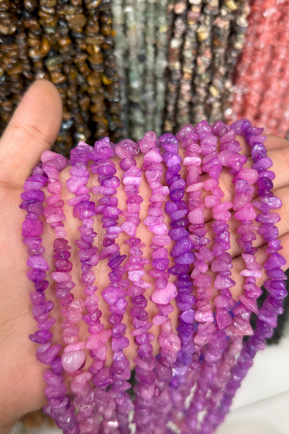 Sıkma Ametist Kırık Taş Orta Boy Parlak 5x8mm Doğal Taş Dizi