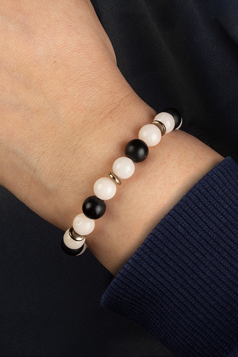 Sıkma Doğal Taş Siyah - Beyaz Küre Kesim 8mm Bileklik