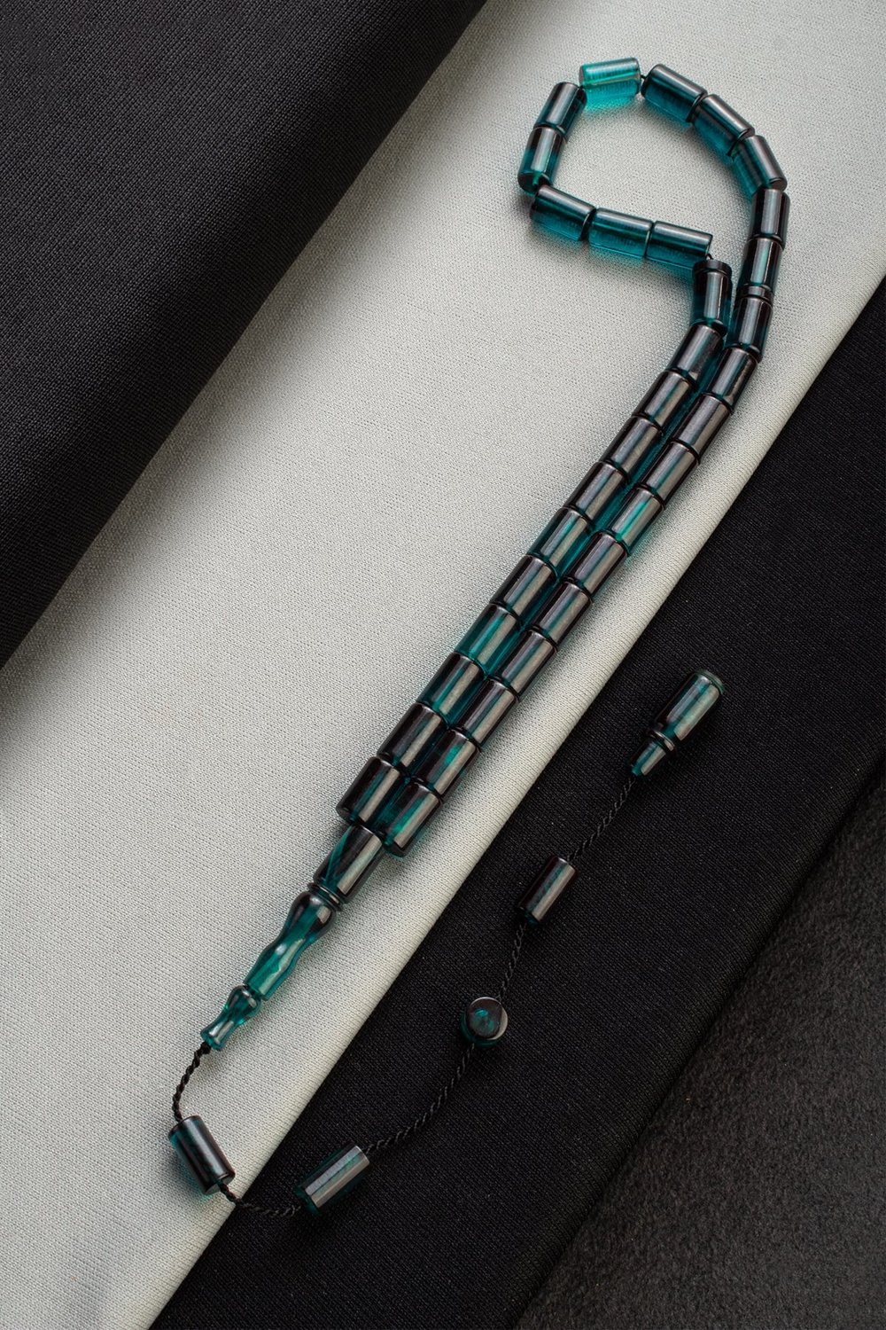 Sıkma Kehribar Usta İşçilik Turkuaz Silindir Kesim 7x10mm 33 lu Tesbih