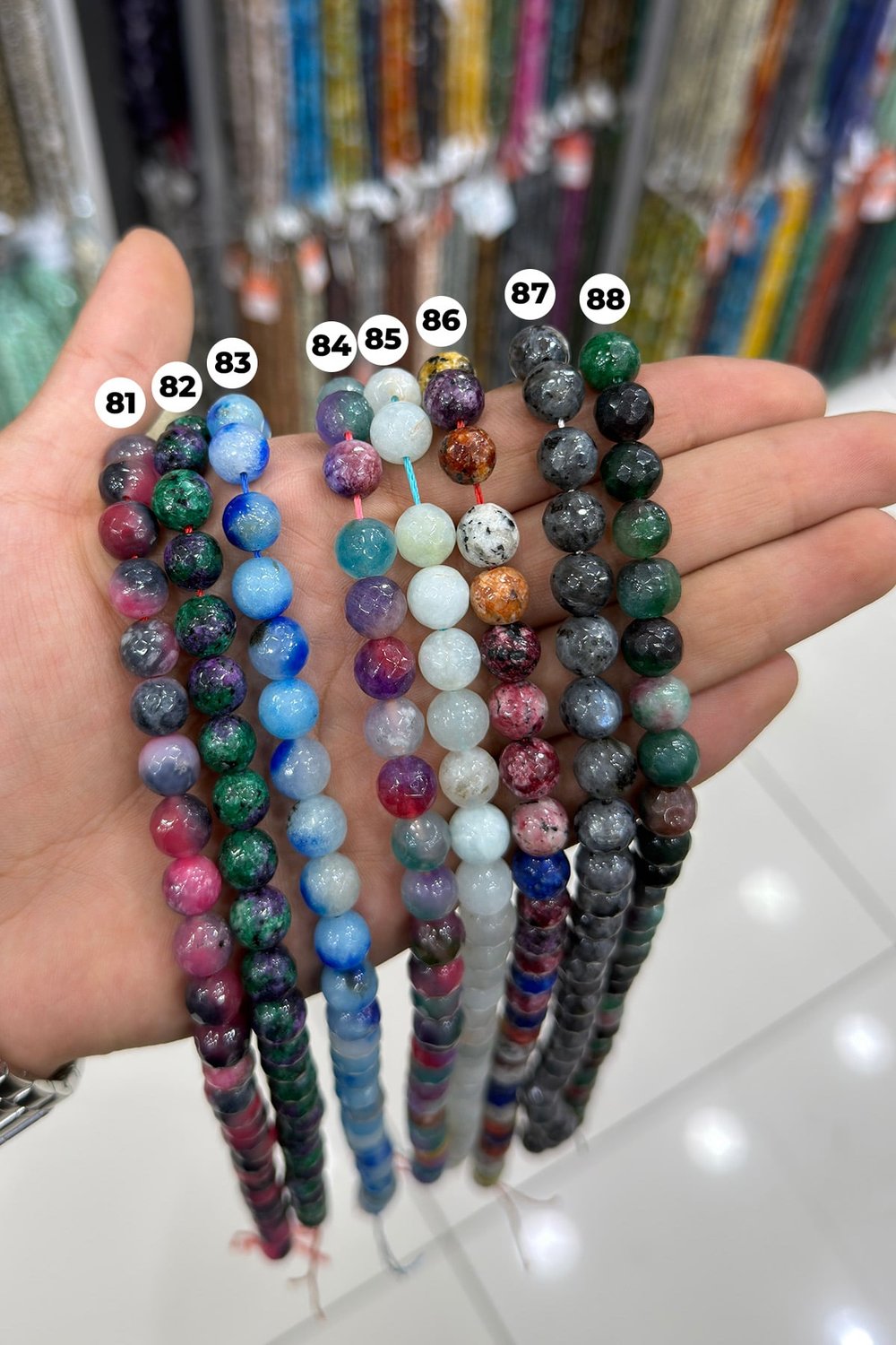 Sıkma Küre Faset Kesim 10mm Yarı Değerli Doğal Taş Diziler