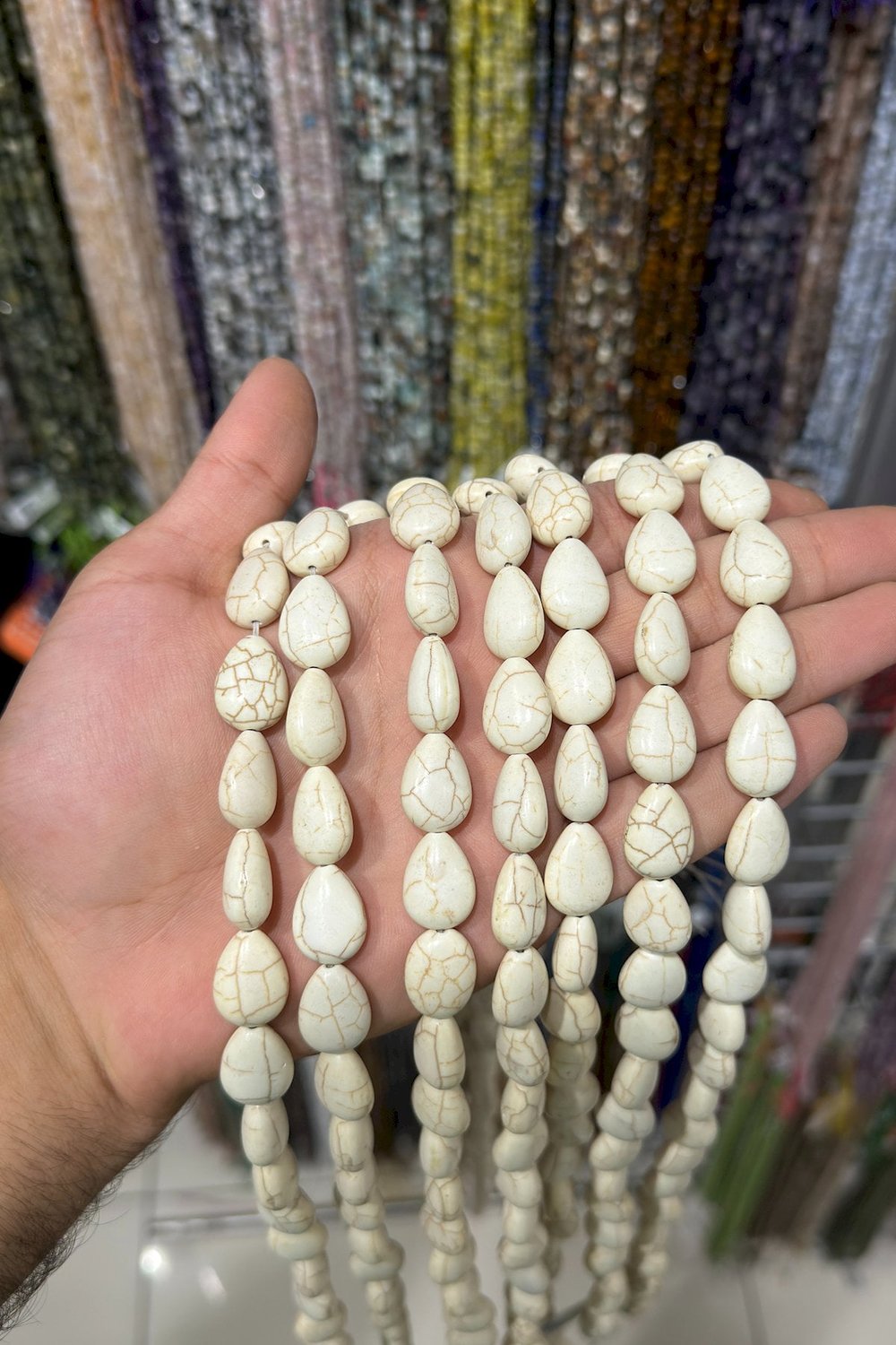 Sıkma Turkuaz Damla Kesim Beyaz 13x17mm Doğal Taş Dizi