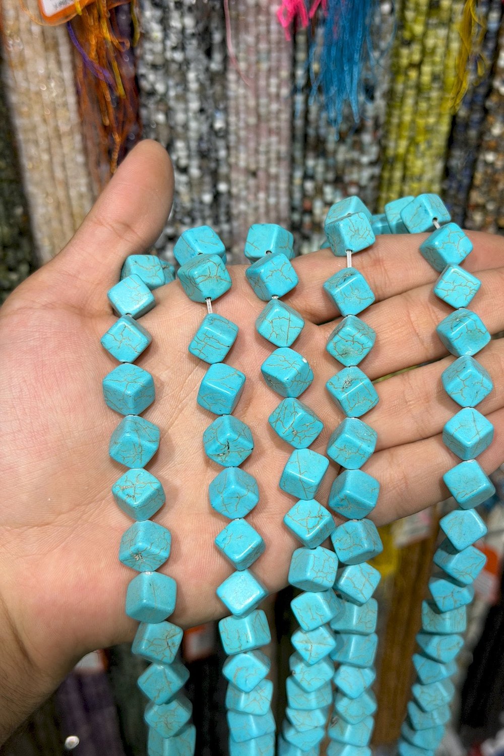 Sıkma Turkuaz Dörtgen Kesim Mavi 10x10mm Doğal Taş Dizi