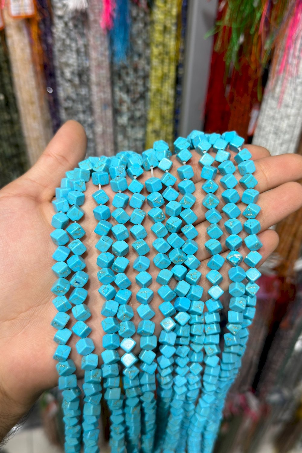 Sıkma Turkuaz Küp Kesim Mavi 6x6mm Doğal Taş Dizi