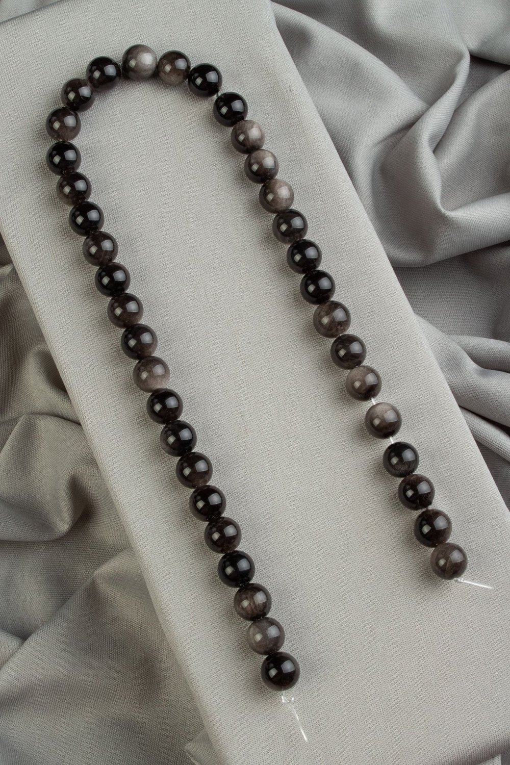Silver Obsidyen Doğal Taş Parlak Küre Kesim 10mm Dizi [AA]