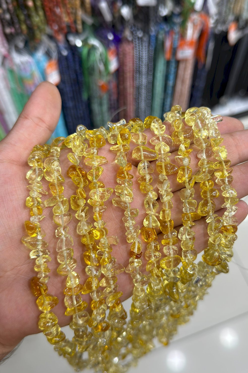 Sitrin Kırık Taş Orta Boy Parlak 5x8mm Doğal Taş Dizi