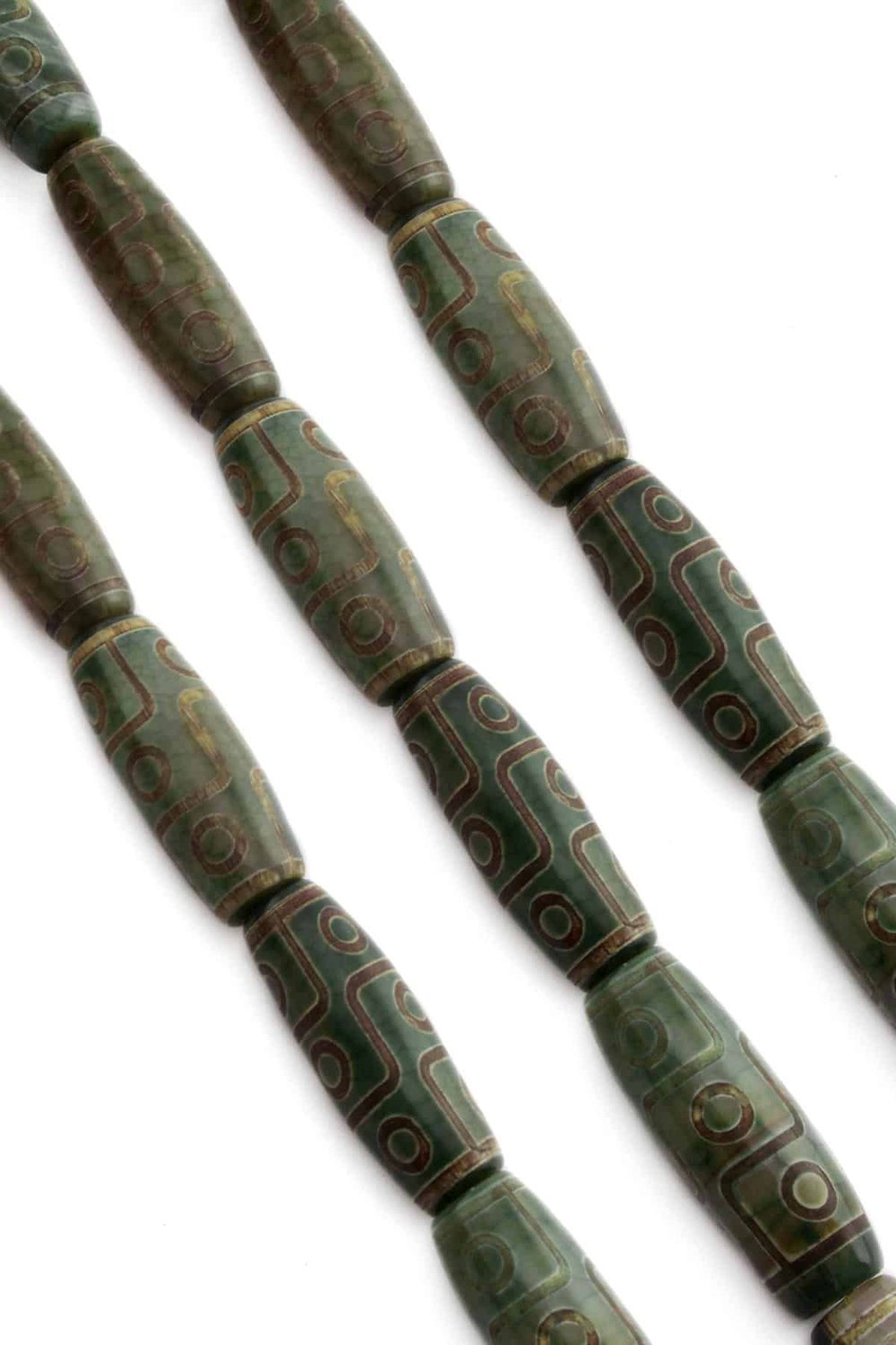 Tibet Akik Taşı Silindir Kesim Parlak Yeşil 14x40mm Doğal Taş Dizi