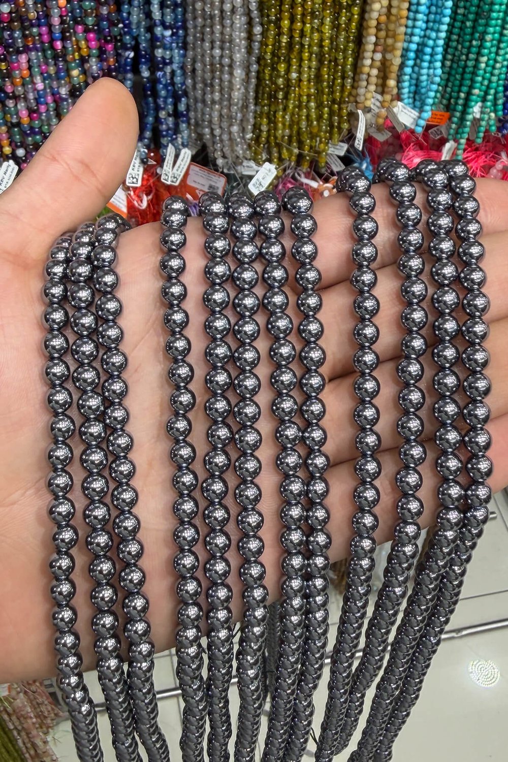 Titreşim Taşı Küre Kesim Parlak 6mm Doğal Taş Dizi [AA]