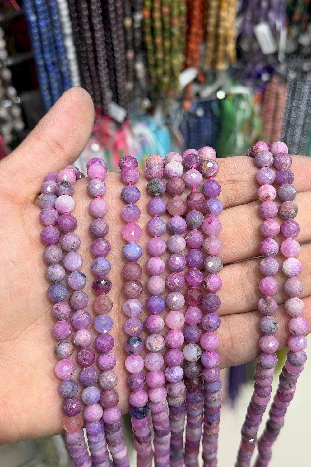 Yakut Taşı Özel Kesim 8mm Doğal Taş Dizi