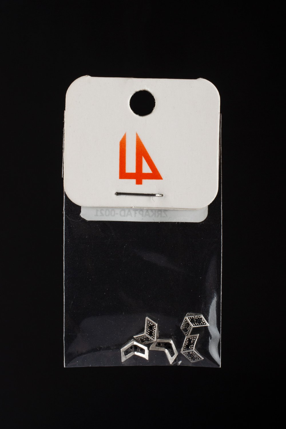 Zirkon Antik Gümüş Çavuş Tek Delik Aparat 6x4mm
