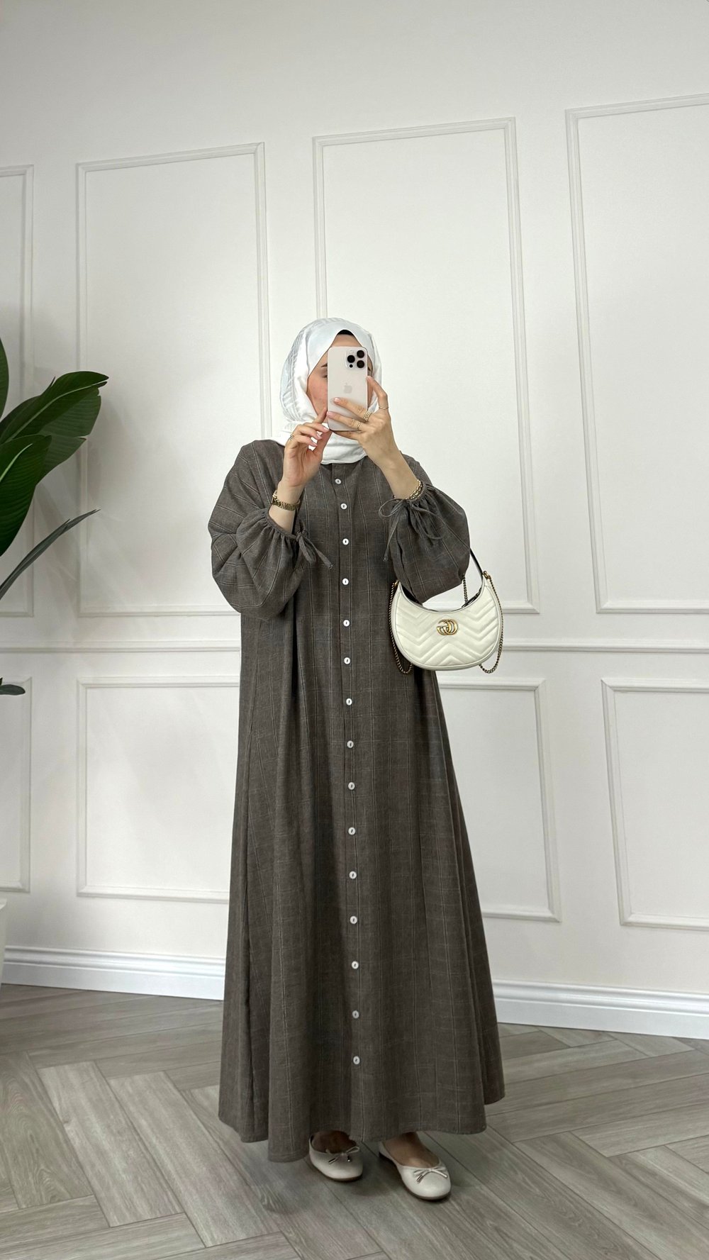 Ekose Detaylı Boydan Düğmeli Oversize Elbise | Sütlü Kahverengi