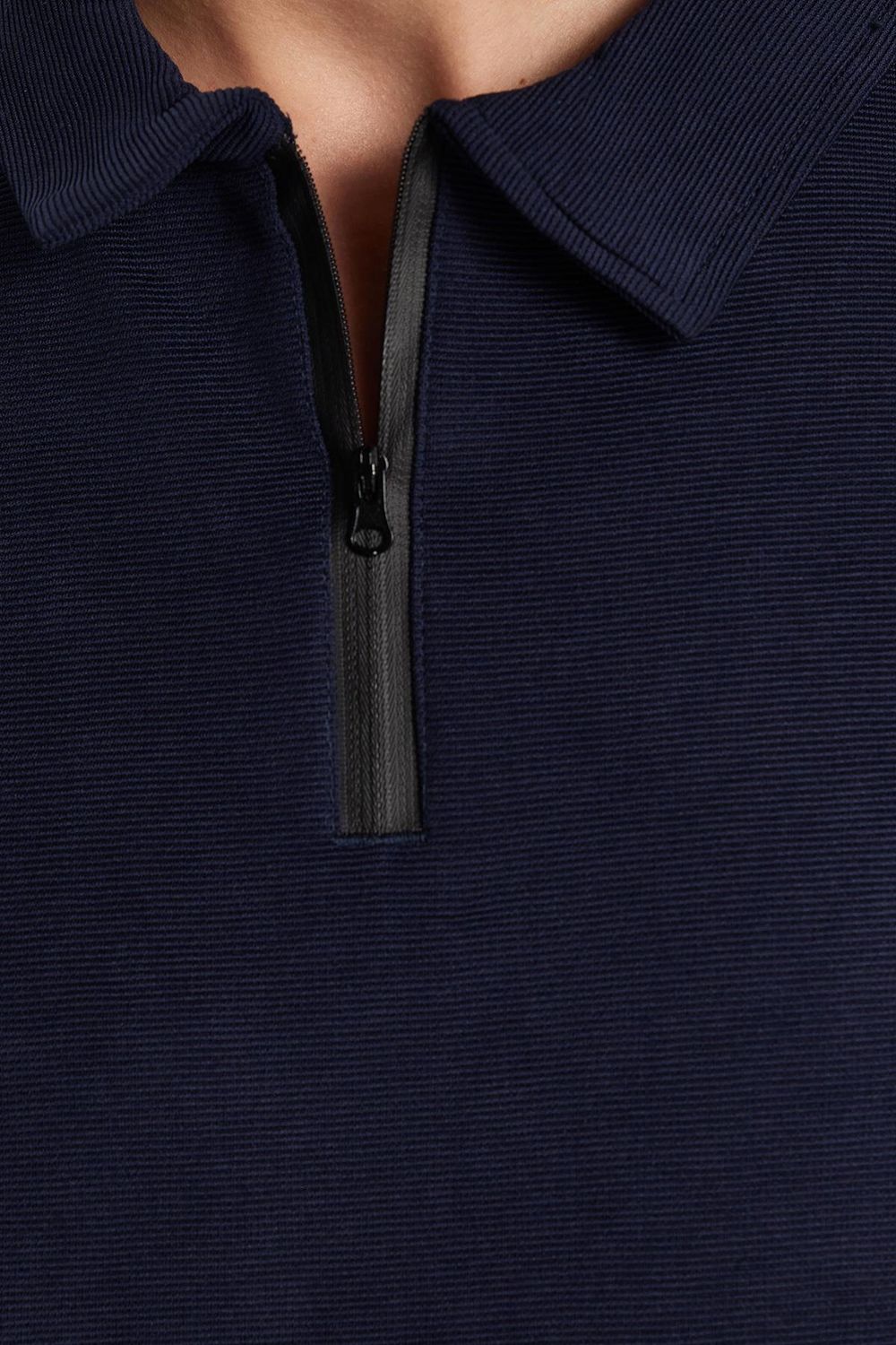 ERKEK EŞOFMAN TAKIM IT07