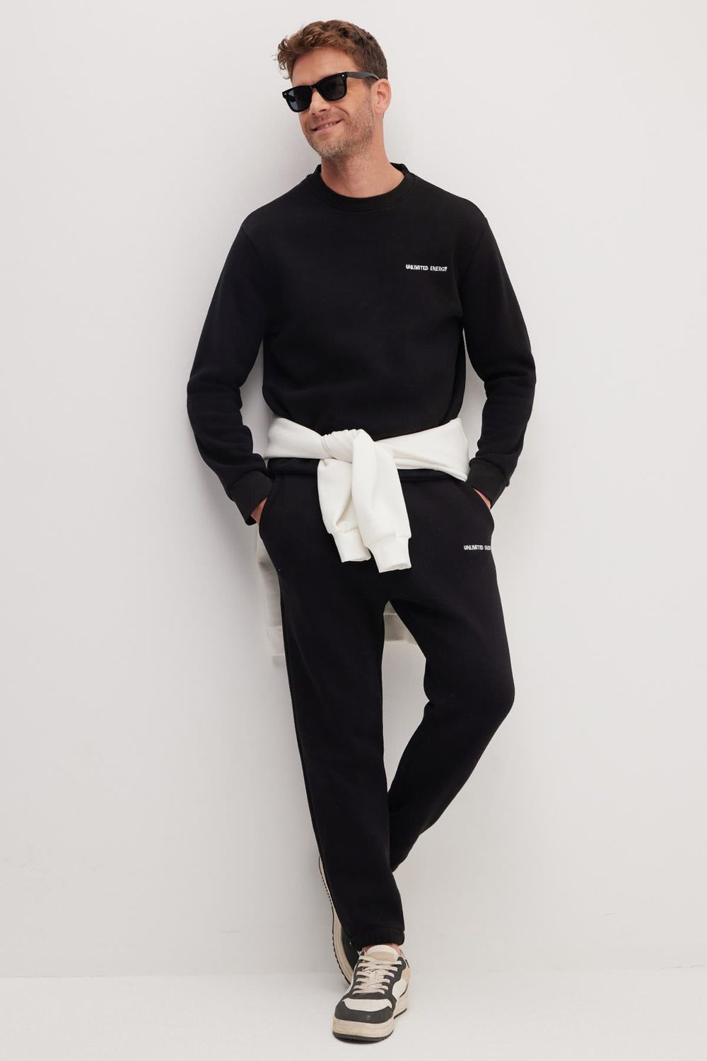 RELAX FIT EMBROIDERED SWEATSHIRT TRACKSUIT ONL