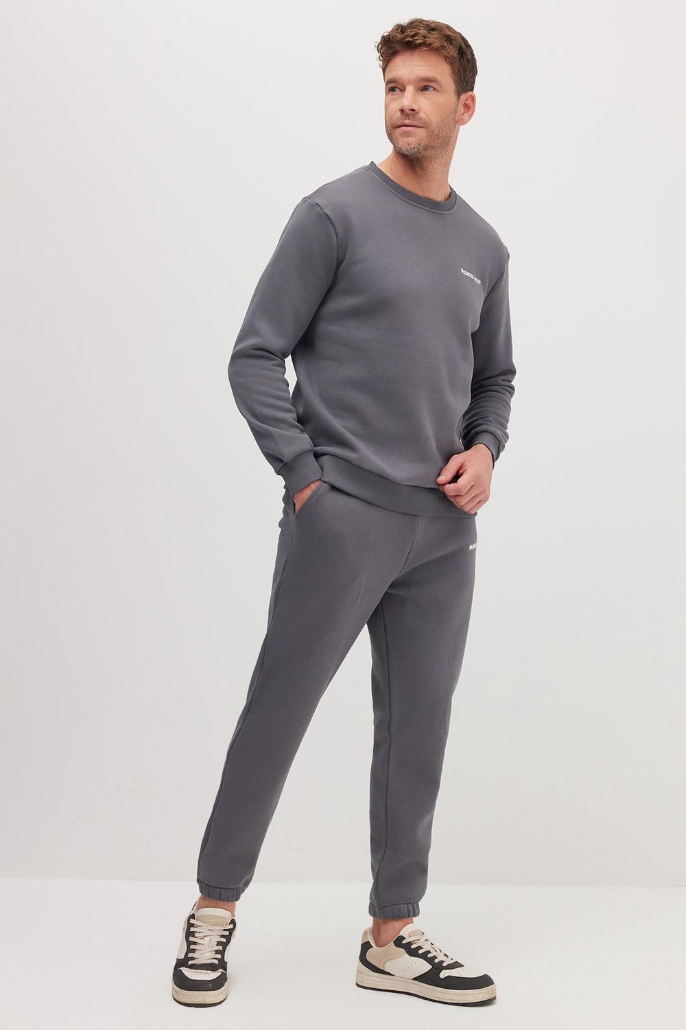 RELAX FIT EMBROIDERED SWEATSHIRT TRACKSUIT ONL