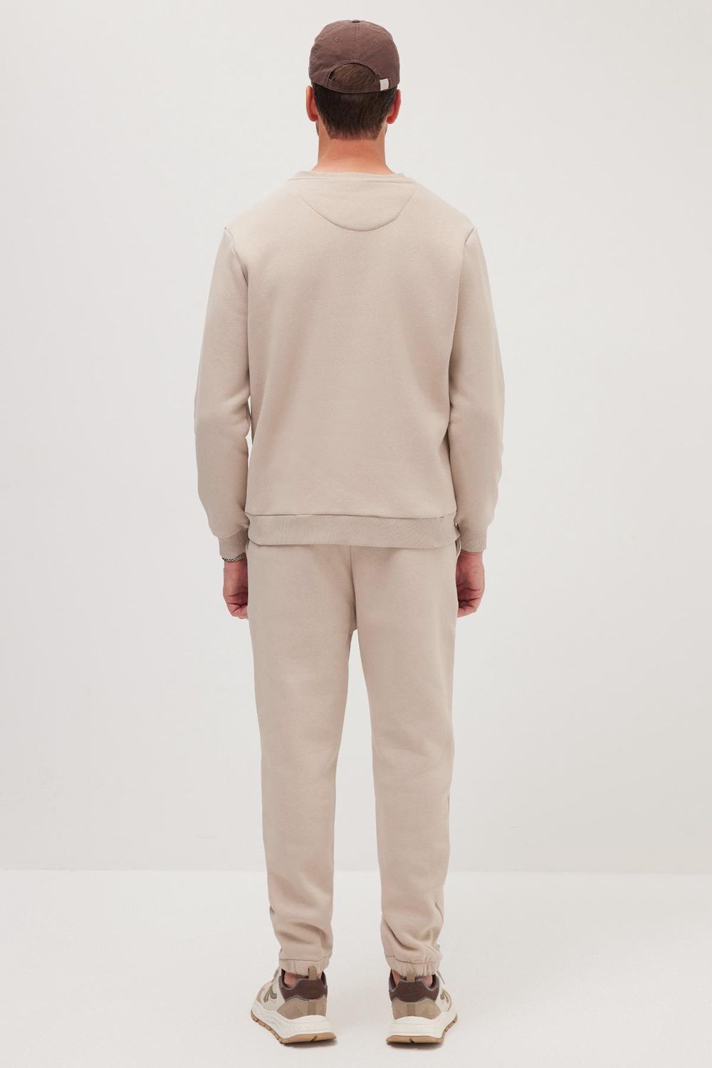 RELAX FIT EMBROIDERED SWEATSHIRT TRACKSUIT ONL