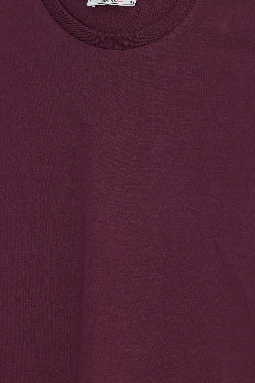 Kadın Relax Fit Rahat Kesim %100 Pamuk Bisiklet Yaka Bordo Tişört