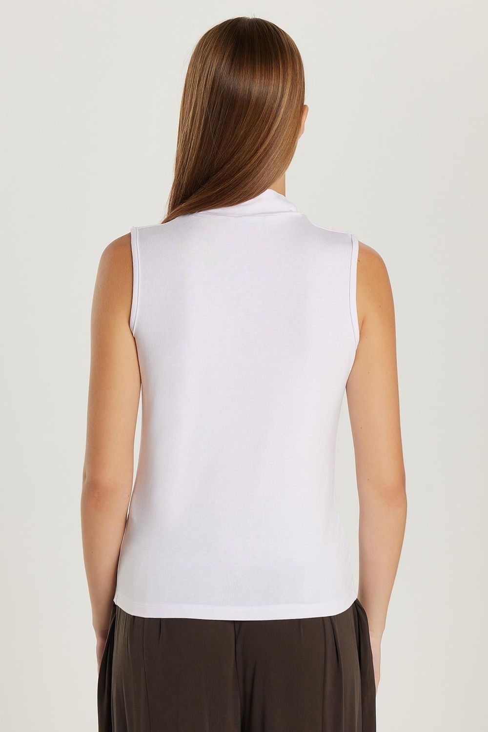 WOMAN  TURTLE NECK 3  BODY