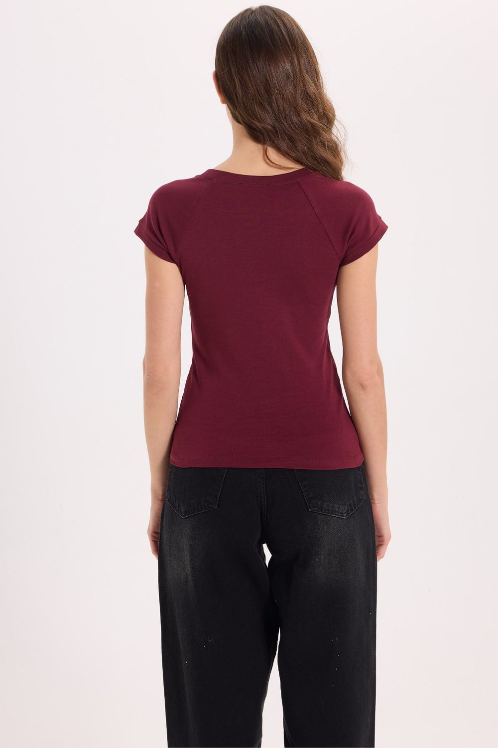 Kadın Slim Fit Dar Kesim Bisiklet Yaka Reglan Kol %100 Pamuk Bordo Tişört Bluz