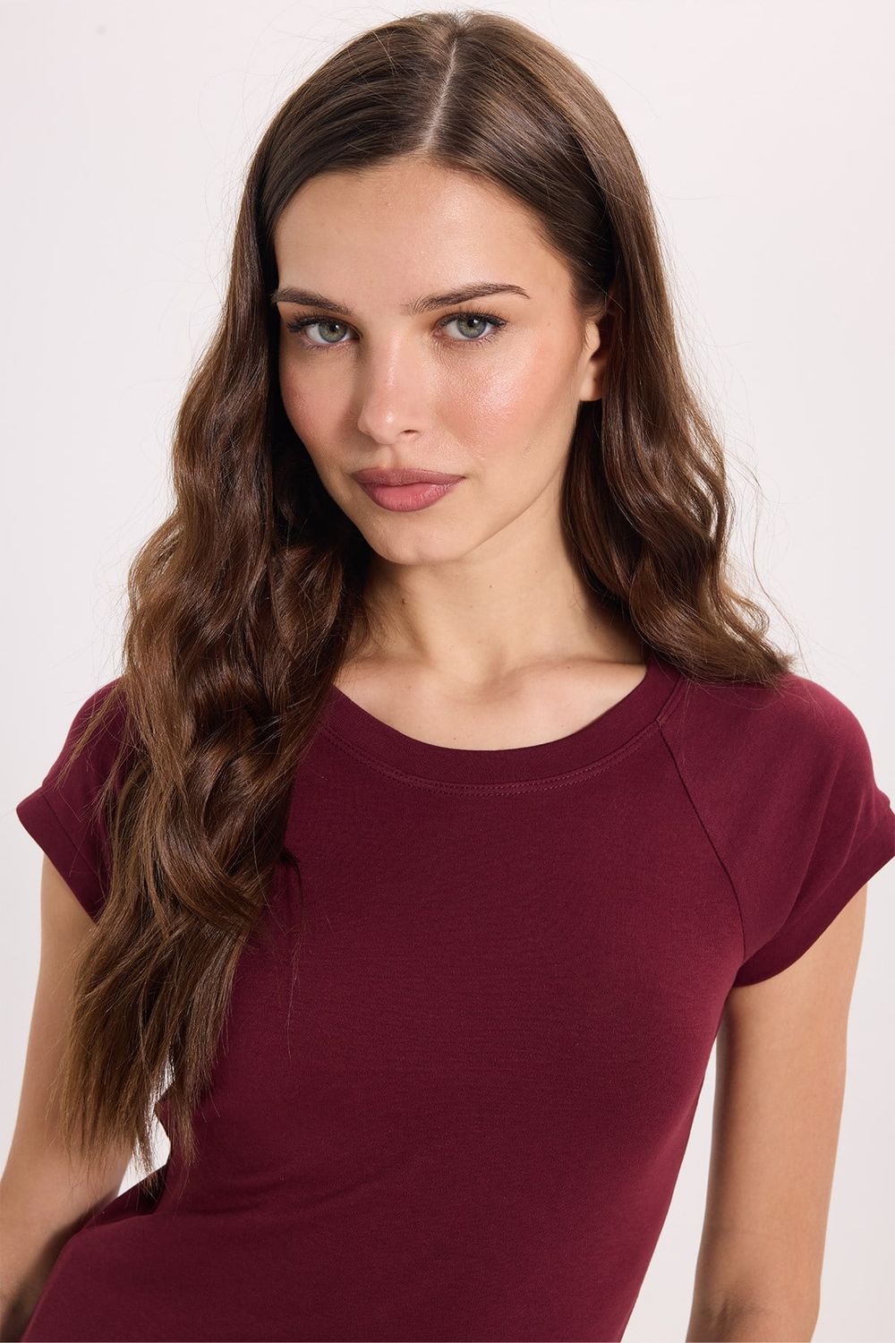 Kadın Slim Fit Dar Kesim Bisiklet Yaka Reglan Kol %100 Pamuk Bordo Tişört Bluz