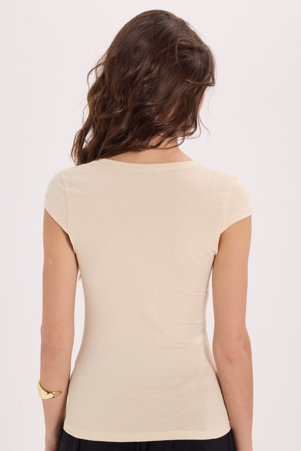 Kadın Slim Fit Dar Kesim Pamuklu Likralı Bisiklet Yaka Ay Kol Sarı Tişört