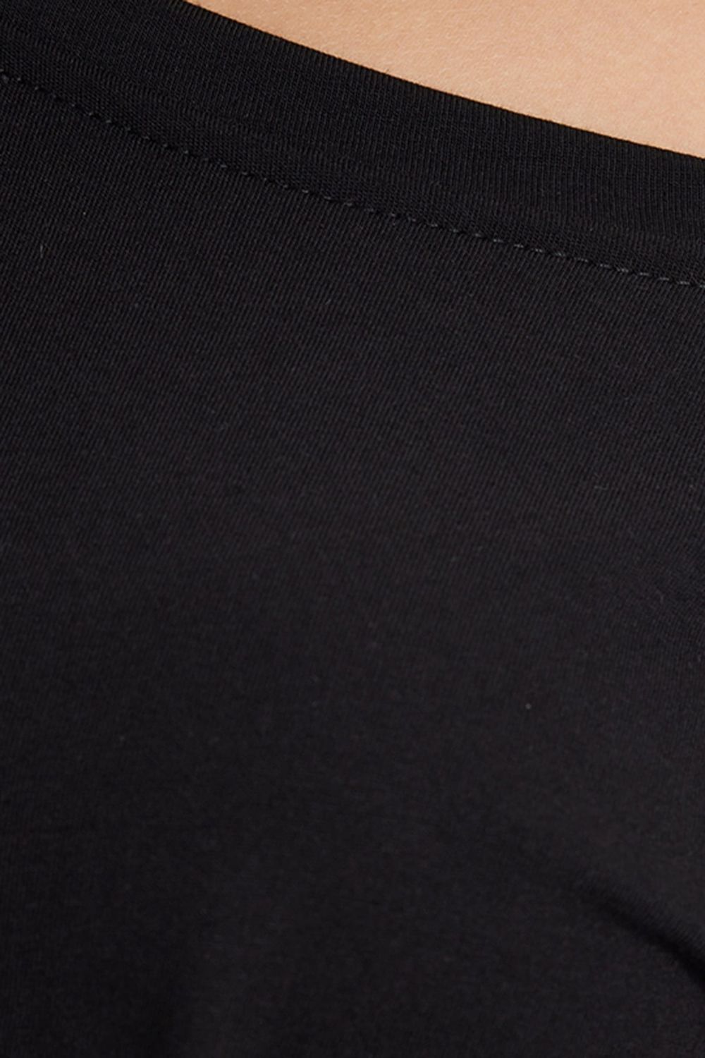 Kadın Slim Fit Dar Kesim %100 Pamuk Kayık Yaka Kısa Kollu Siyah Tişört