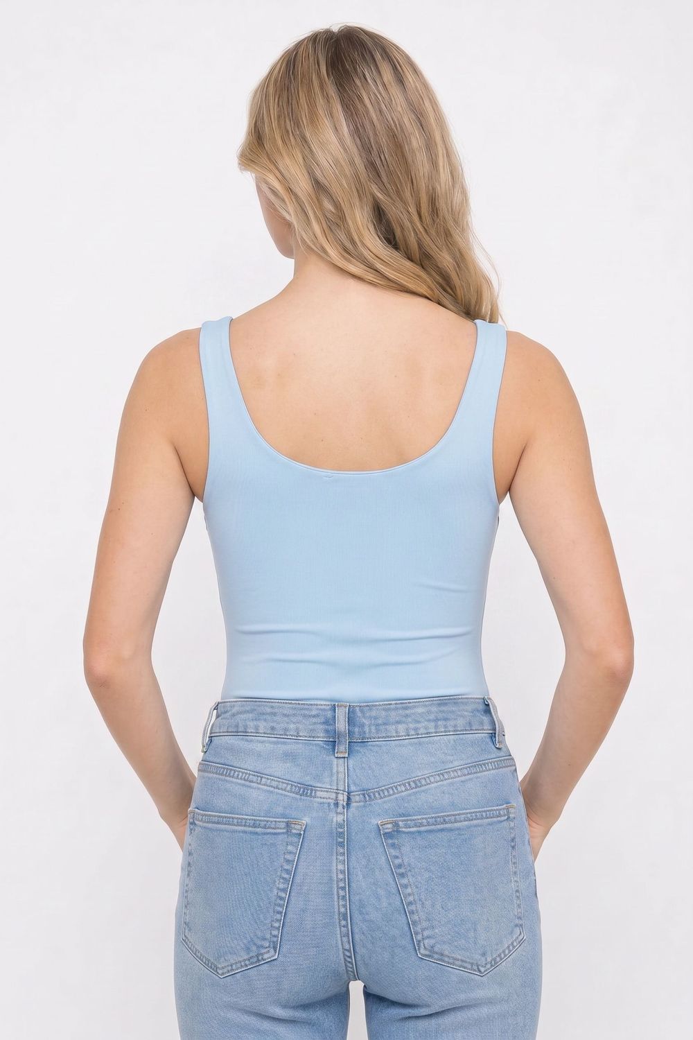 Kadın Slim Fit Dar Kesim Askılı Kare Yaka Sırtı Açık Sandy Kumaş Çıtçıtlı Mavi Body