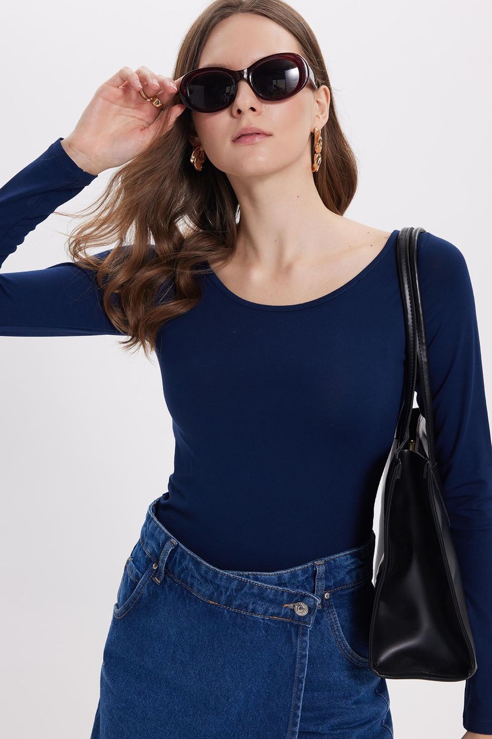 Kadın Slim Fit Dar Kesim Uzun Kollu Viskon Lacivert Bluz