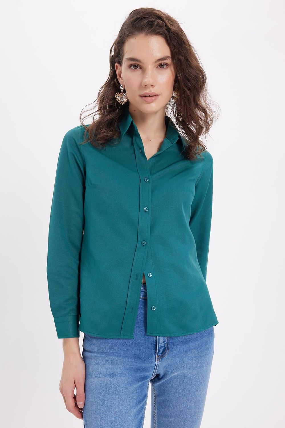Kadın Slim Fit Dar Kesim Uzun Kollu Pamuklu Vücuda Oturan Dokulu Yeşil Basic Gömlek