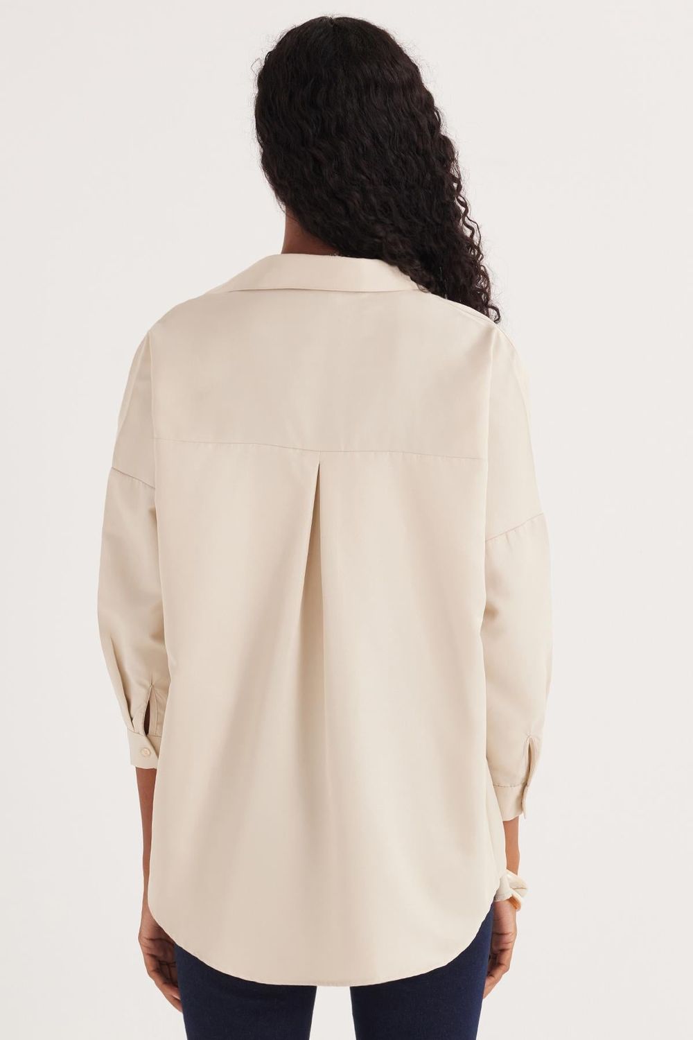 Kadın Oversize Rahat Kesim Spor Yaka Uzun Kollu Basic Düz Bej Gömlek