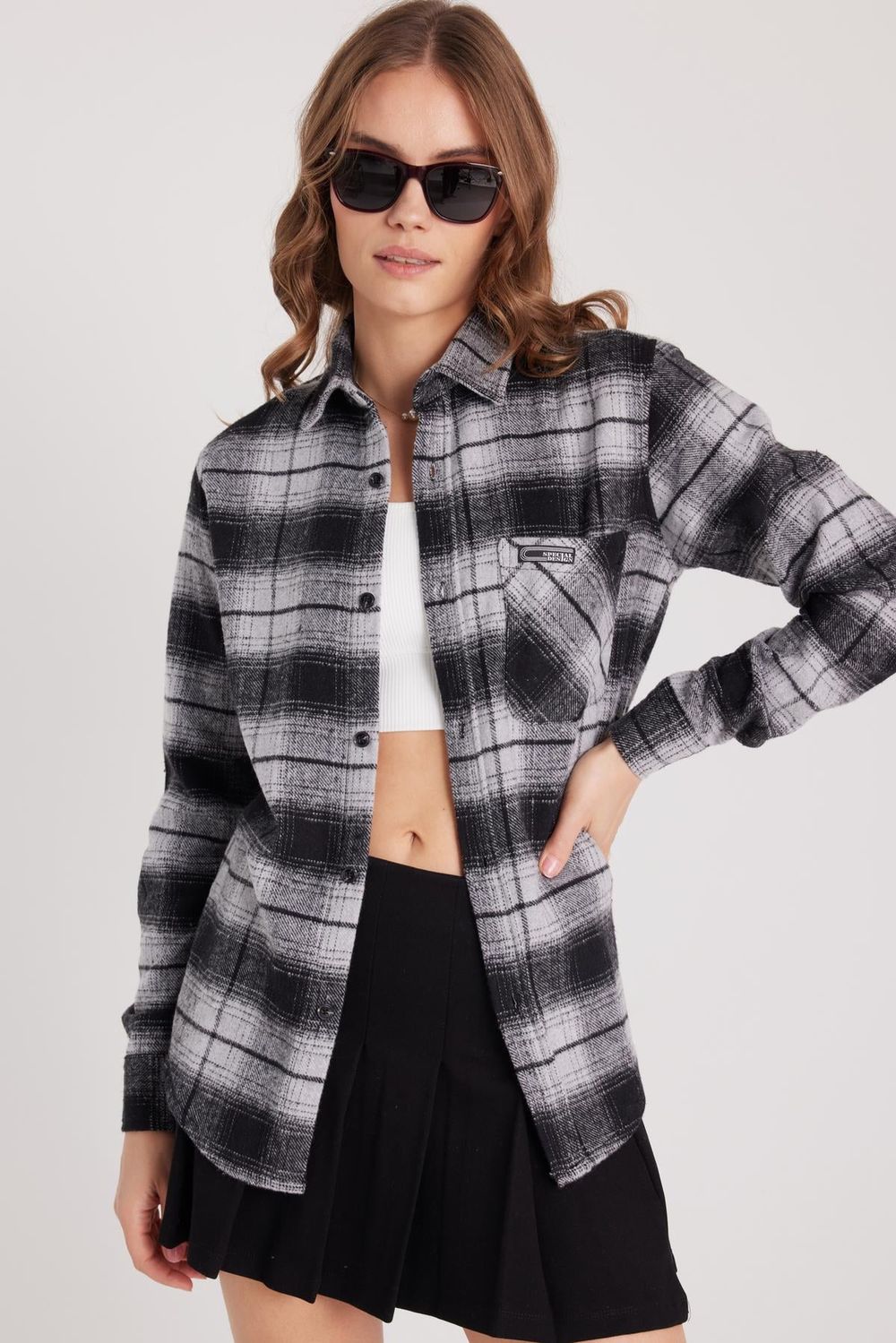 Kadın Slim Fit Dar Kesim Oduncu Tek Cepli Kareli Kışlık Gömlek