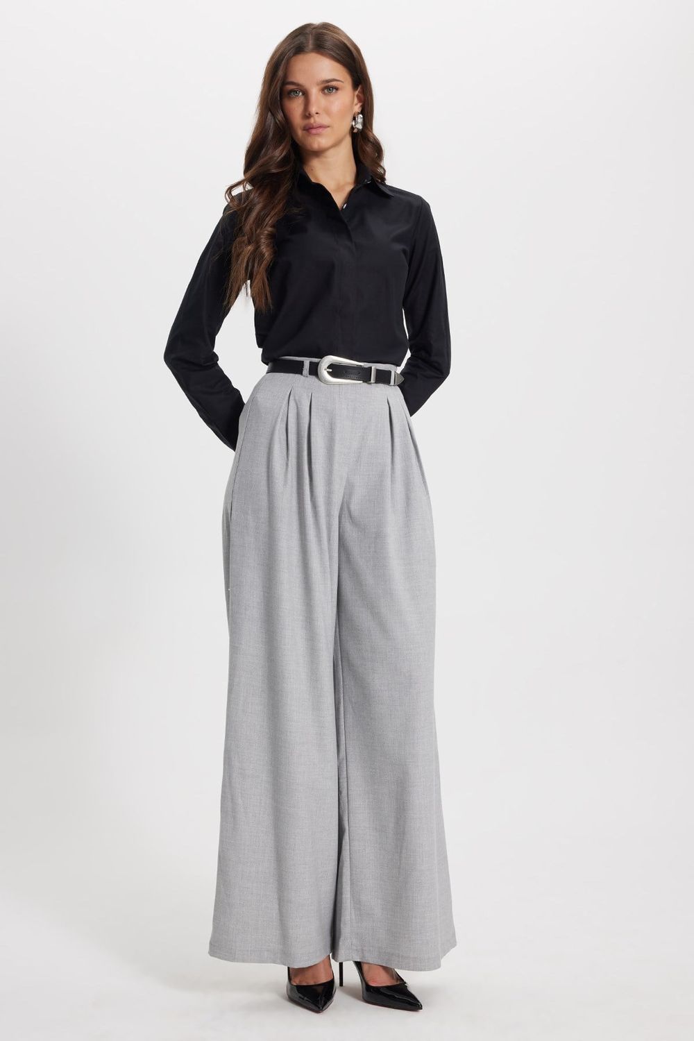Kadın Slim Fit Dar Kesim %100 Pamuk Spor Yaka Gizli Pat Uzun Kollu Düz Oxford Leke Tutmaz Siyah Gömlek