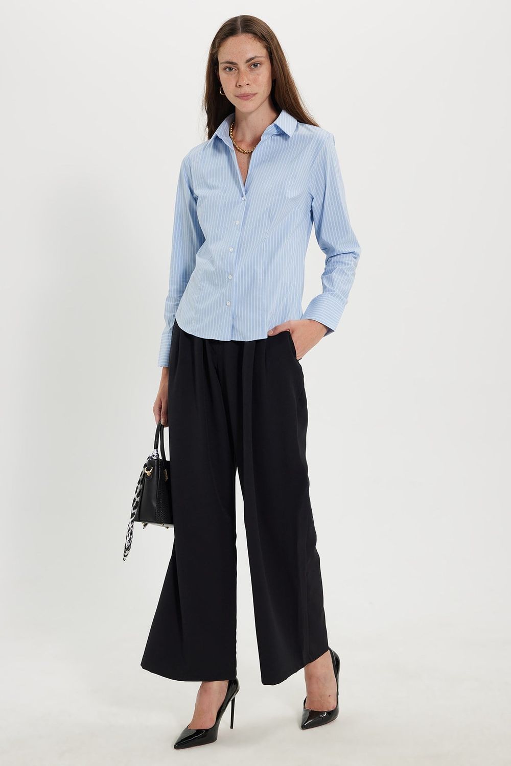 Kadın Slim Fit Dar Kesim Pamuklu Uzun Kollu Çizgili Mavi Kadın Gömlek