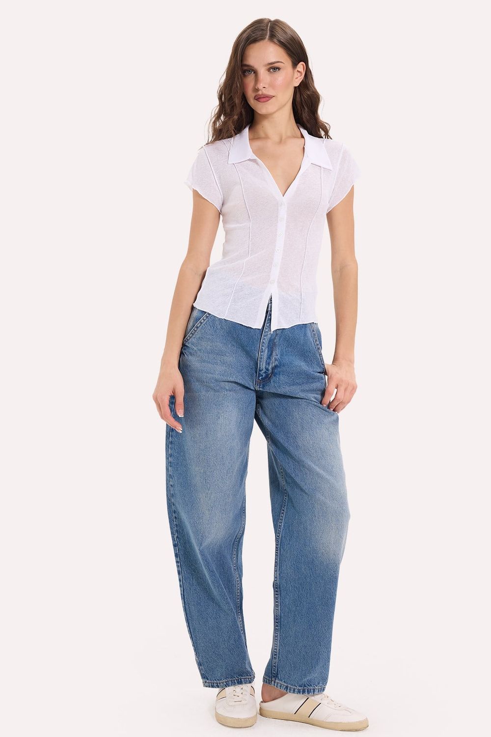 Kadın Slim Fit Dar Kesim Kısa Kollu Gömlek Yaka Beyaz Gömlek