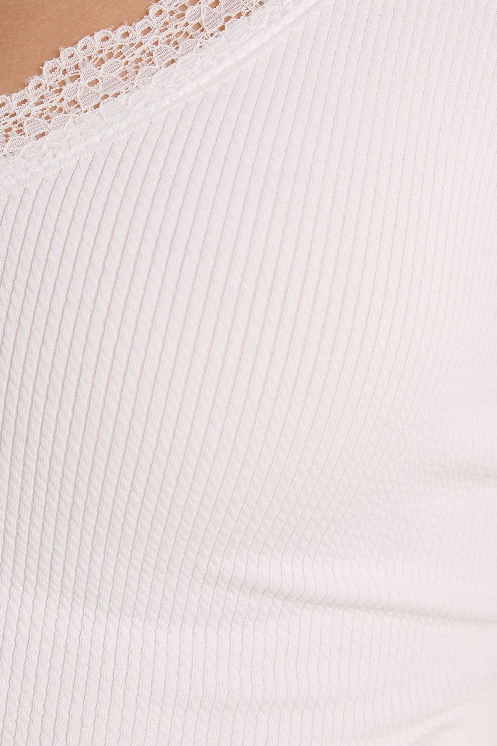 Kadın Slim Fit Dar Kesim Askılı V Yaka Dantel Detaylı Ekru Atlet Bluz