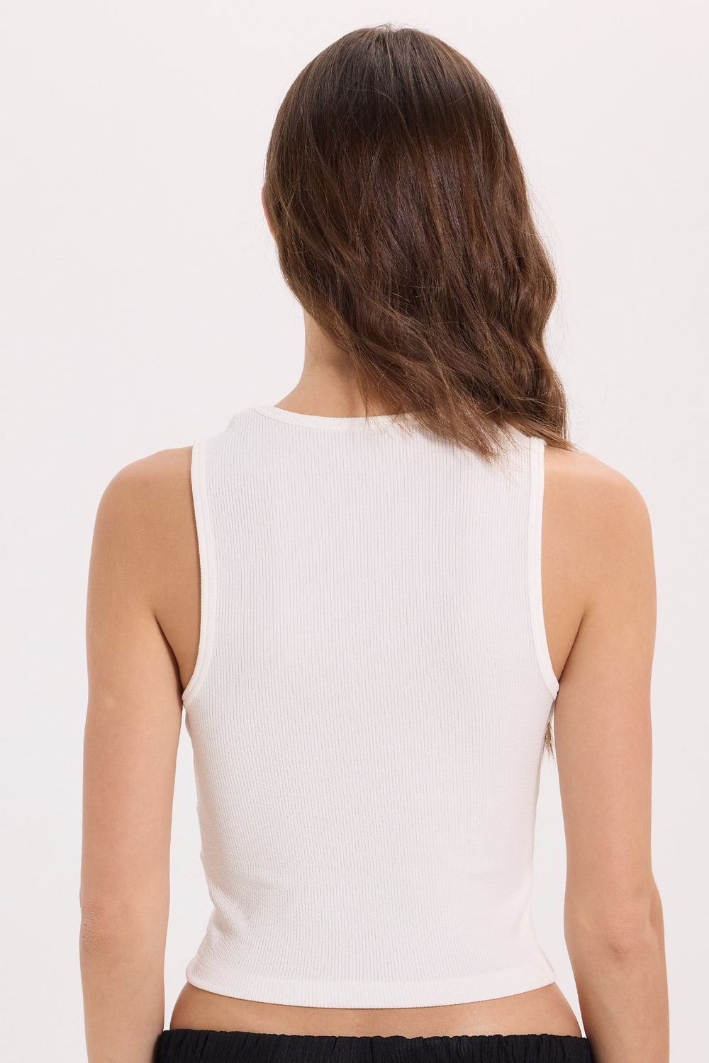 Kadın Slim Fit Dar Kesim Kalın Askılı Kare Yaka Ekru Atlet Bluz