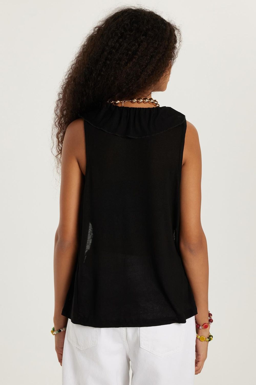 Kadın Slim Fit Dar Kesim Sıfır Kollu V Yaka Siyah Hırka