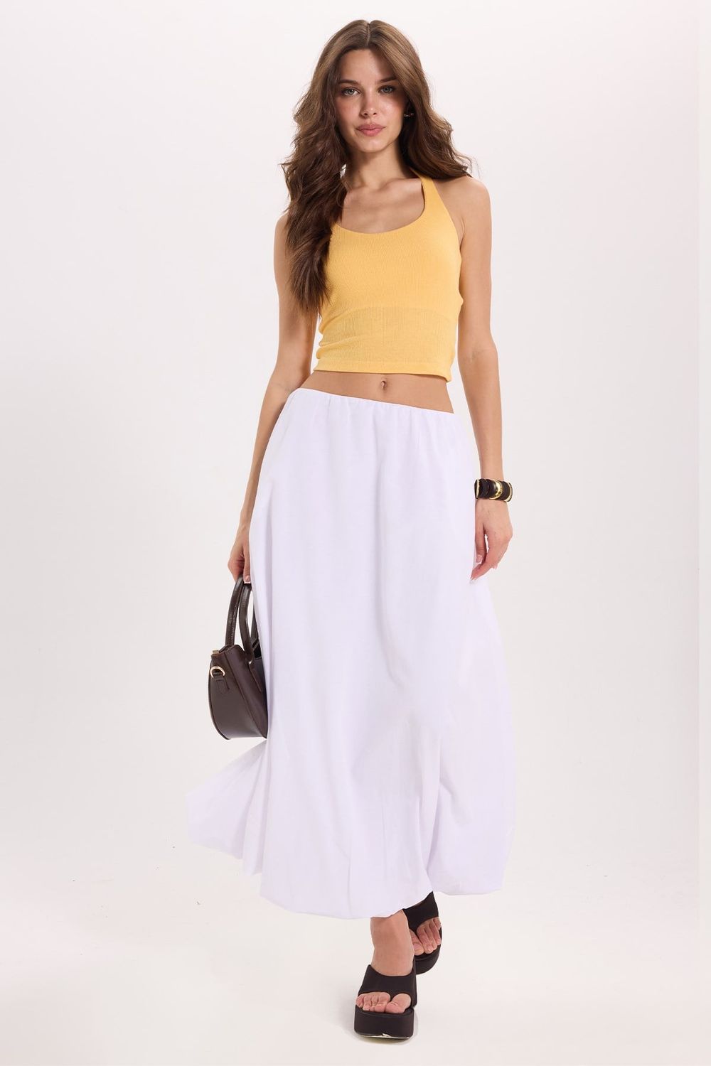 Kadın Slim Fit Dar Kesim Pamuklu Halter Yaka Kaşkorse Sarı Crop