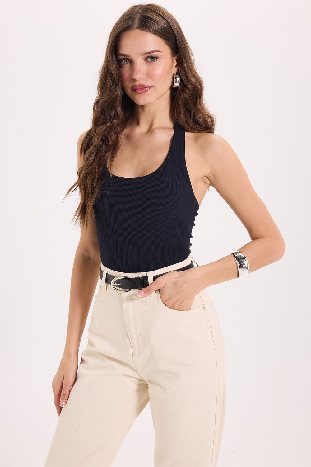 Kadın Slim Fit Dar Kesim Pamuklu Halter Yaka Kaşkorse Lacivert Crop