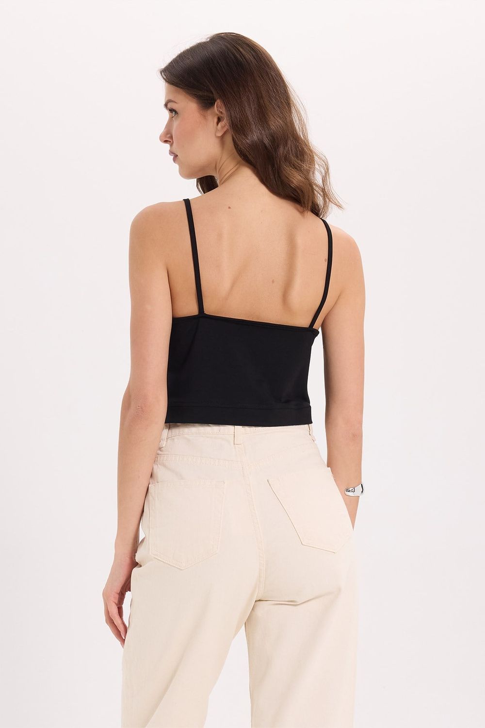 Kadın Slim Fit Dar Kesim Pamuklu İnce Askılı Siyah Crop Atlet