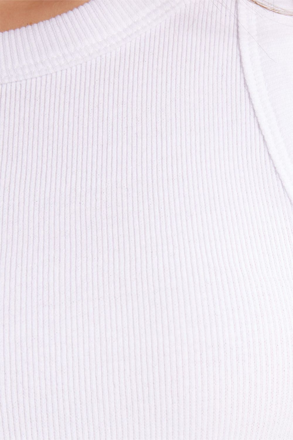 Kadın Slim Fit Dar Kesim Pamuklu Askılı Bisiklet Yaka Beyaz Crop Atlet