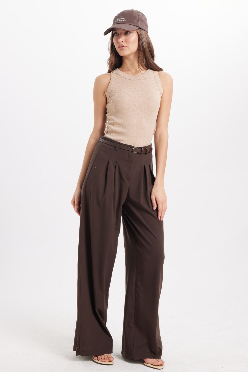 Kadın Slim Fit Dar Kesim Pamuklu Askılı Bisiklet Yaka Vizon Crop Atlet