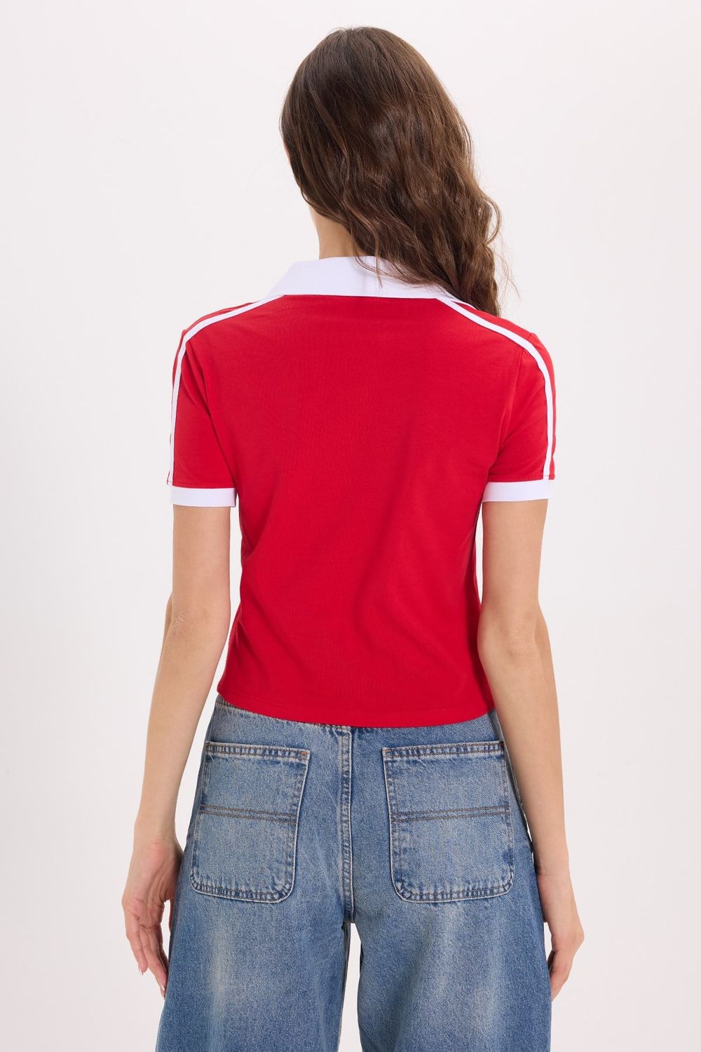 KADIN YAKALI OMUZ ŞERİTLİ CROP NOA-2827