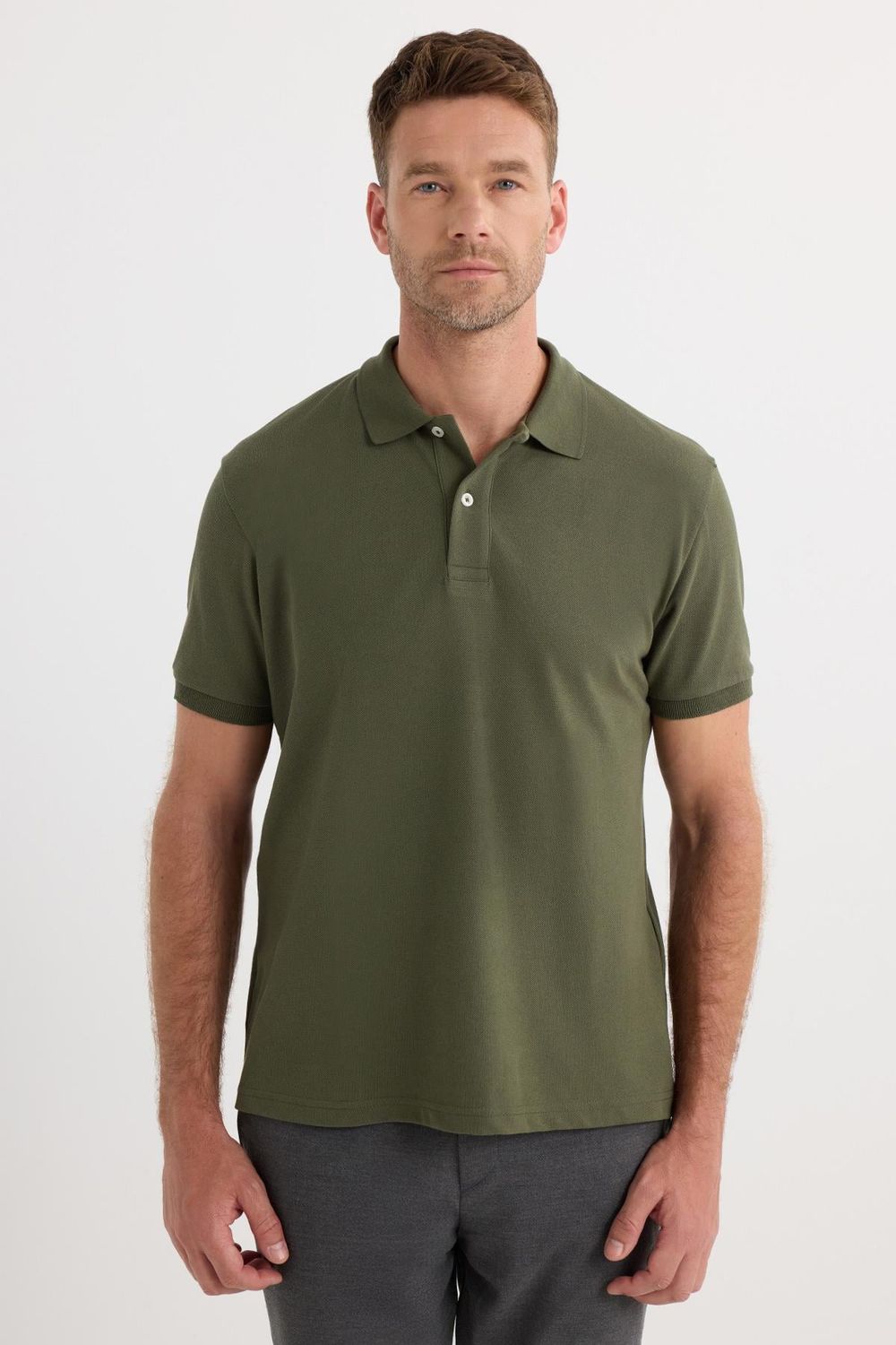 Erkek Regular Fit Klasik Kesim Pamuklu Yumuşak Dokulu Serin Tutan Kumaş Düz Pike Haki Polo Yaka Tişört